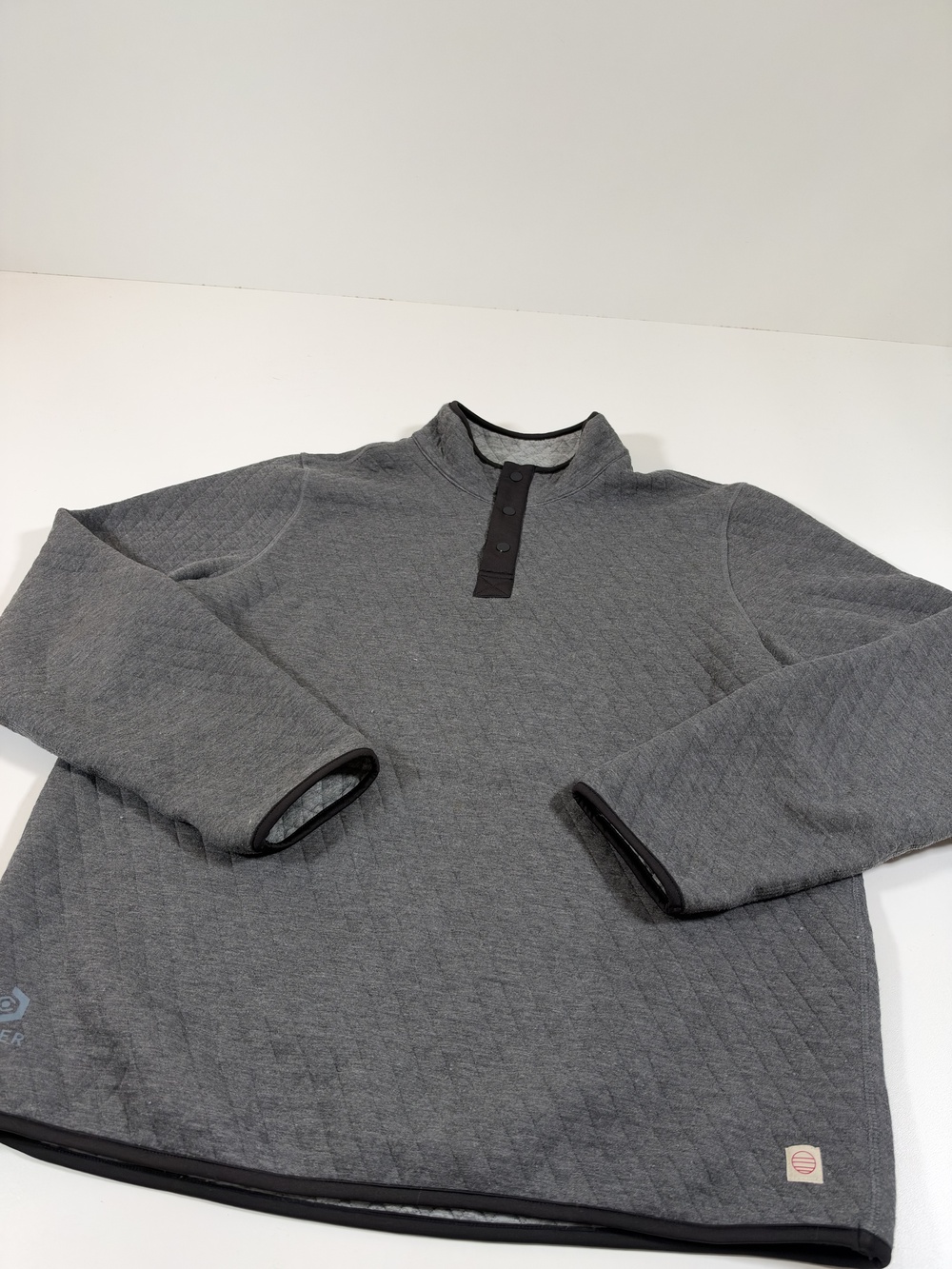 Marine Layer Reversible Corbet Pullover in Charcoal/Mid Heather Grey Men's Large